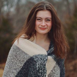 Meet your Posher, Juliana